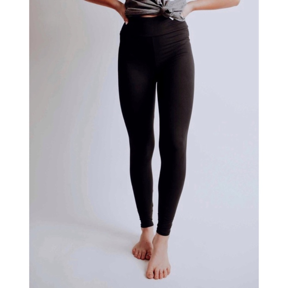 AMAZING Black Leggings